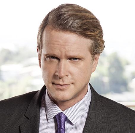 Cary Elwes has a net worth of $8 million.